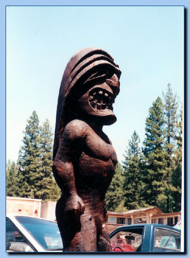 2 092 Tiki Traditional Archive 03